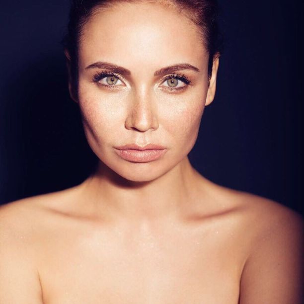    (Lyaisan Utyasheva Photo)  ,       /  - 80