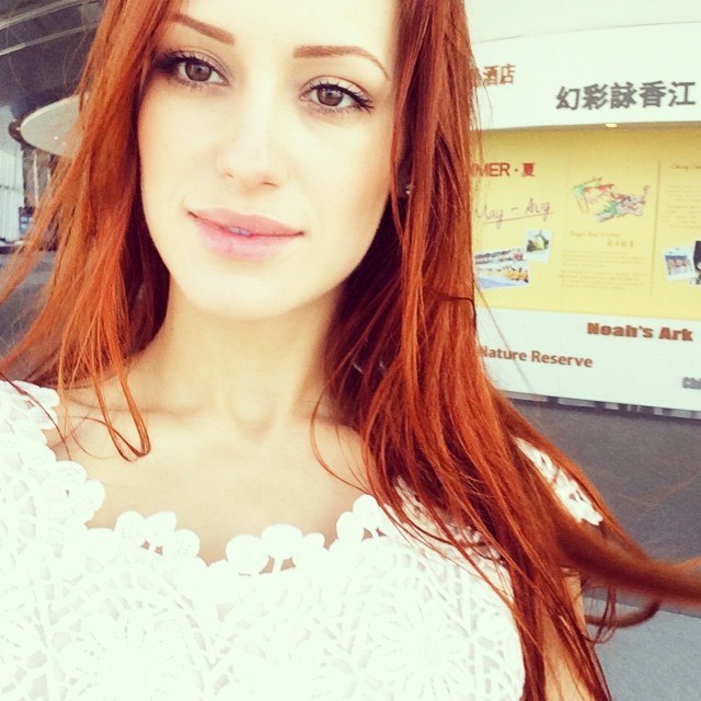   (Mary Shum)  -  Mavrin,    /  - 263