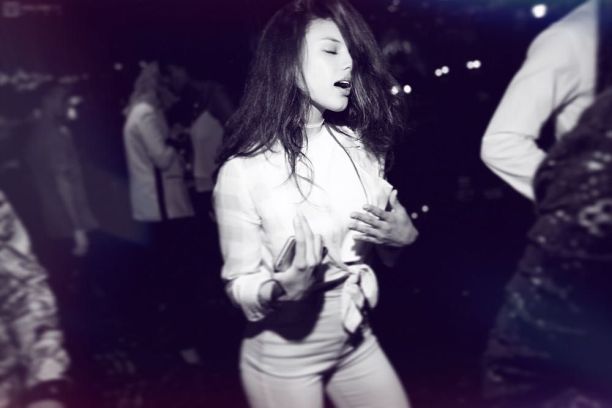 ������ ������� (Michelle Andrade) ���� - ������ / �������� - 227