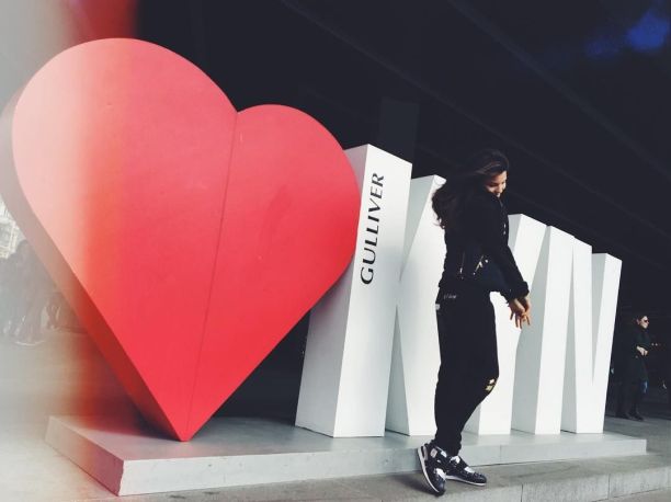 ������ ������� (Michelle Andrade) ���� - ������ / �������� - 249