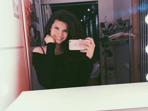 ������ ������� (Michelle Andrade) ���� - ������ / �������� - 252