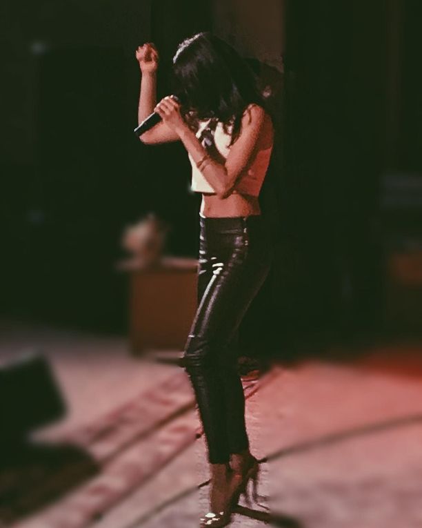 ������ ������� (Michelle Andrade) ���� - ������ / �������� - 277