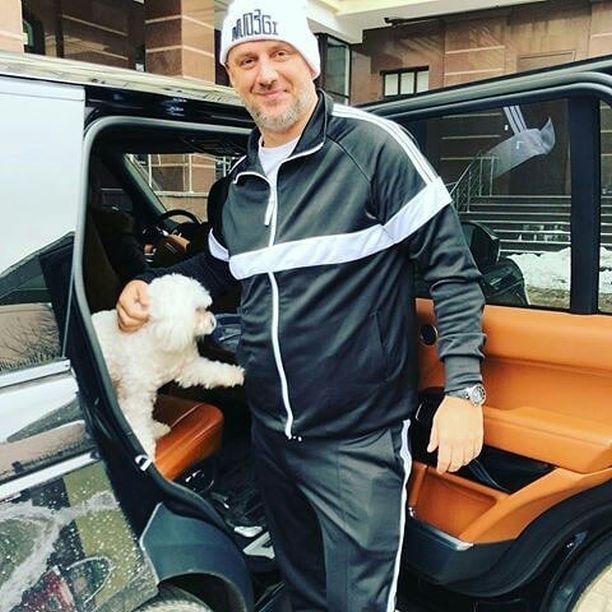     (Potap Photo)       /  - 220