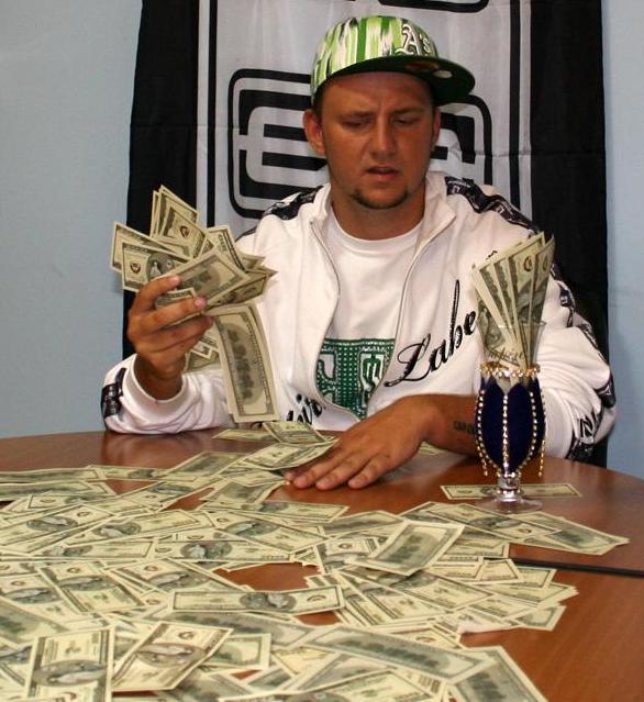     (Potap Photo)       /  - 493