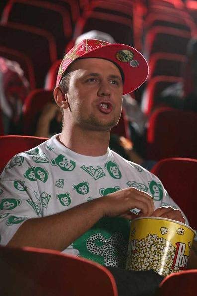   (Nastya Kamenskih)  -  /  - 523