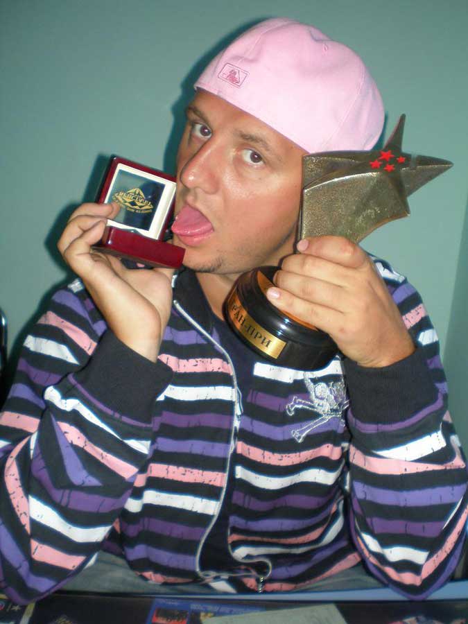   (Nastya Kamenskih)  -  /  - 551