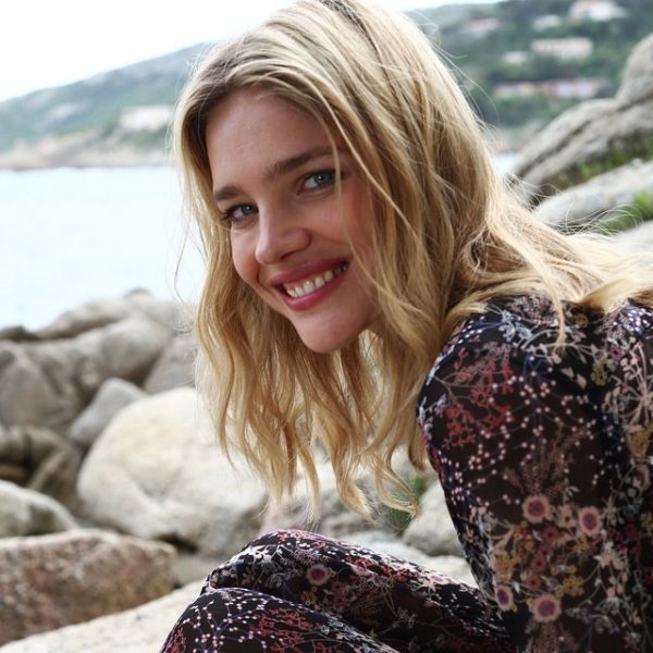    (Natalia Vodyanova Photo)   /  - 25