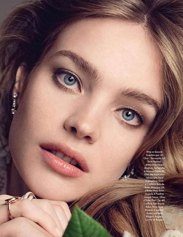    (Natalia Vodyanova Photo)   /  - 66