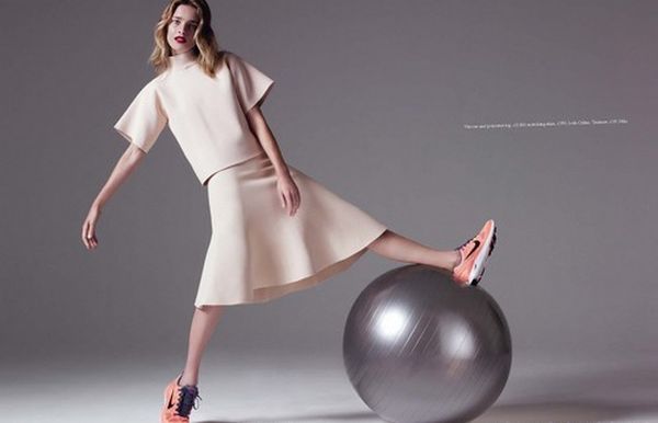    (Natalia Vodyanova Photo)   /  - 95