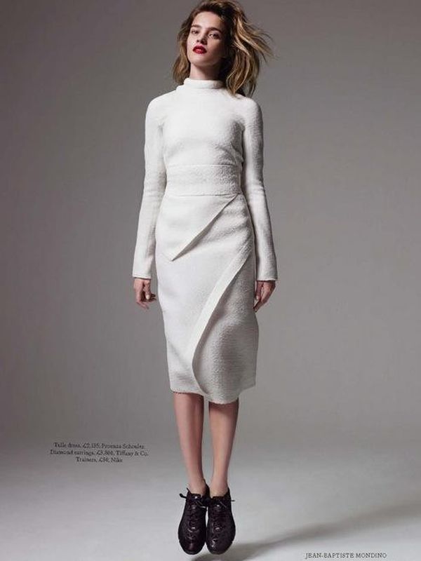    (Natalia Vodyanova Photo)   /  - 98