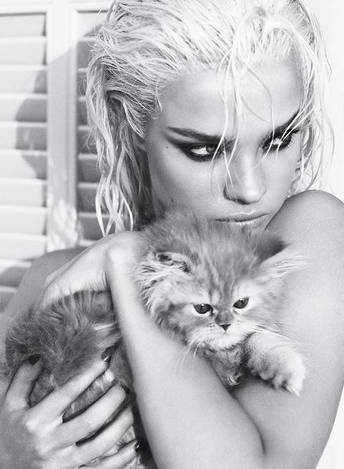    (Natalia Vodyanova Photo)   /  - 175