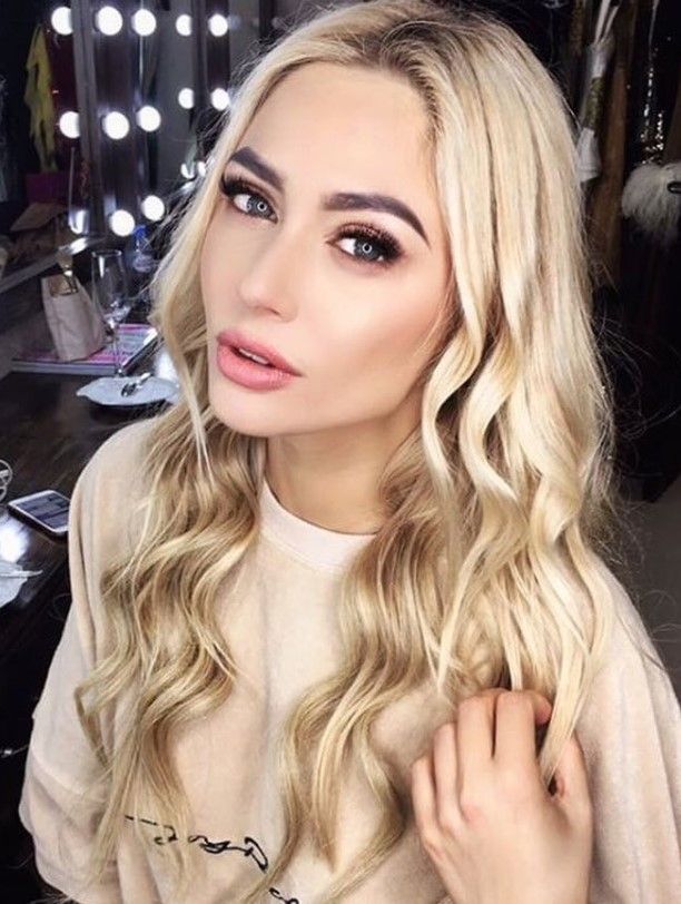    (Natalya Rudova Photo)   /  - 98