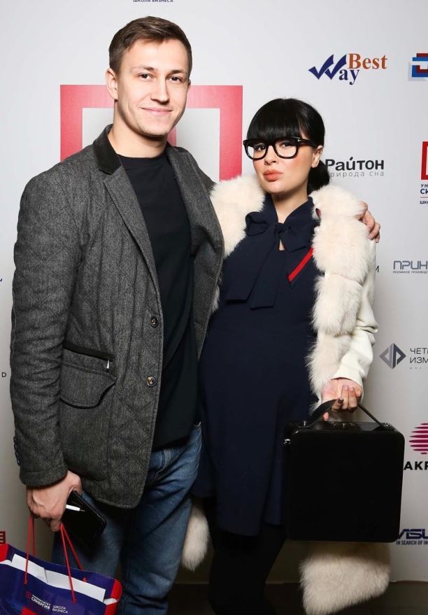    (Nelly Ermolaeva Photo)  2 /  - 64