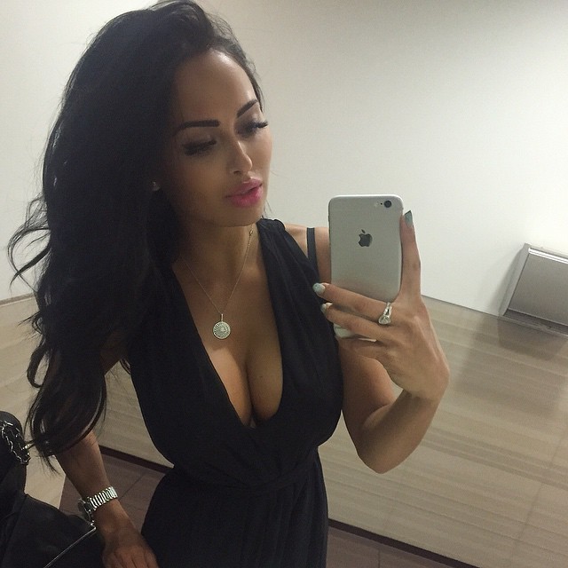    (  Nita Kuzmina Gupta Photo)    ,   /  - 171