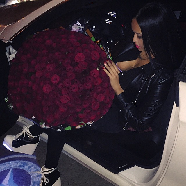    (  Nita Kuzmina Gupta Photo)    ,   /  - 175