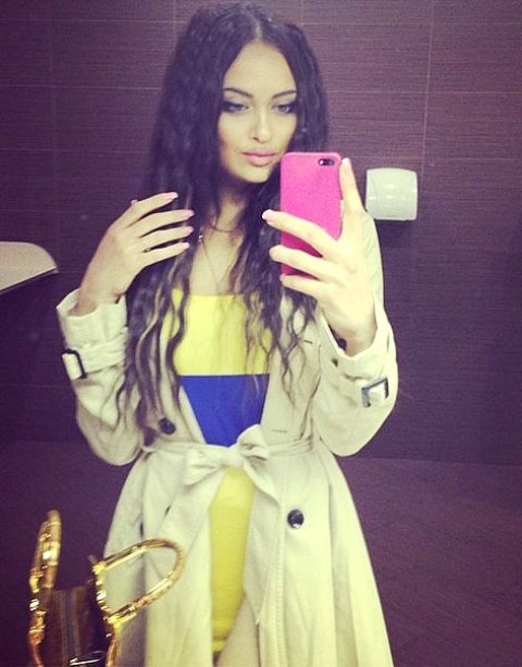    (  Nita Kuzmina Gupta Photo)    ,   /  - 488