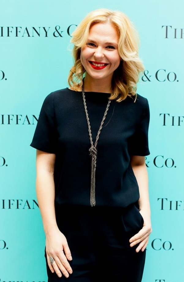   (Pelageya Photo)   ,    /  - 327