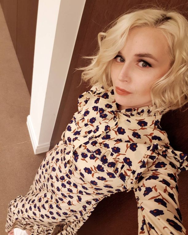    (Polina Gagarina Photo)  ,     /  - 63