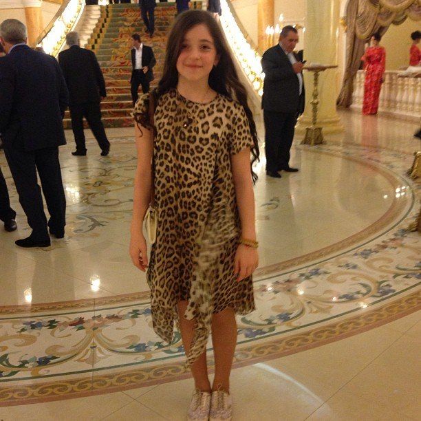    (Ragda Hanieva Photo)  ,  .,  ,    /  - 53