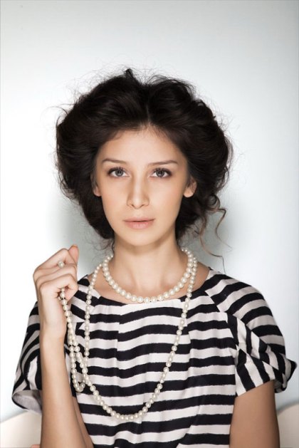    (Ravshana Kurkova Photo)  ,  /  - 30