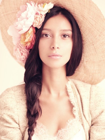    (Ravshana Kurkova Photo)  ,  /  - 38