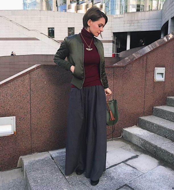 Siatria ( , )  -  /  - 38