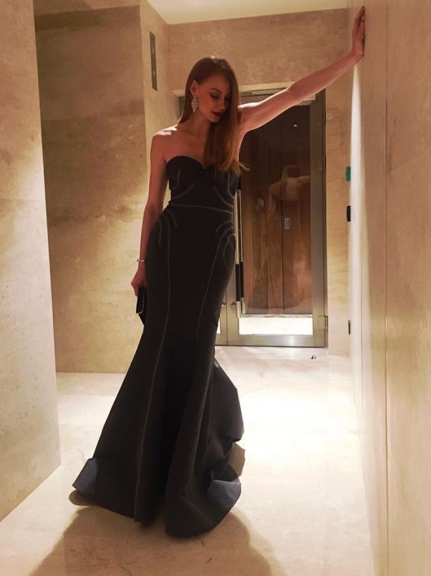   (Svetlana Hodchenkova)  -   /  - 91