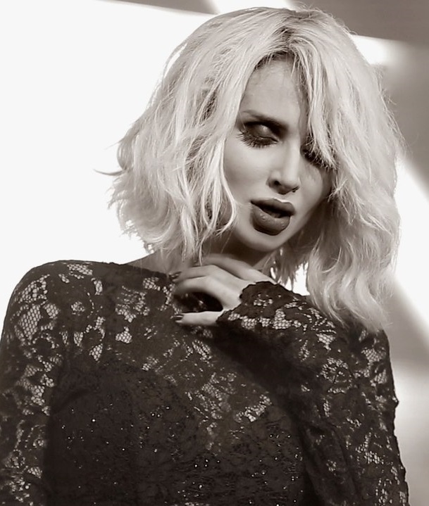    (Svetlana Loboda Photo)    /  - 72