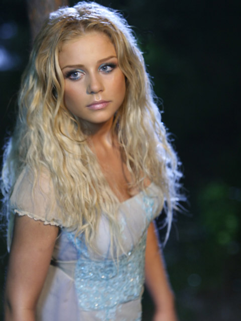    (Tina KarolPhoto)  , ,  /  - 75