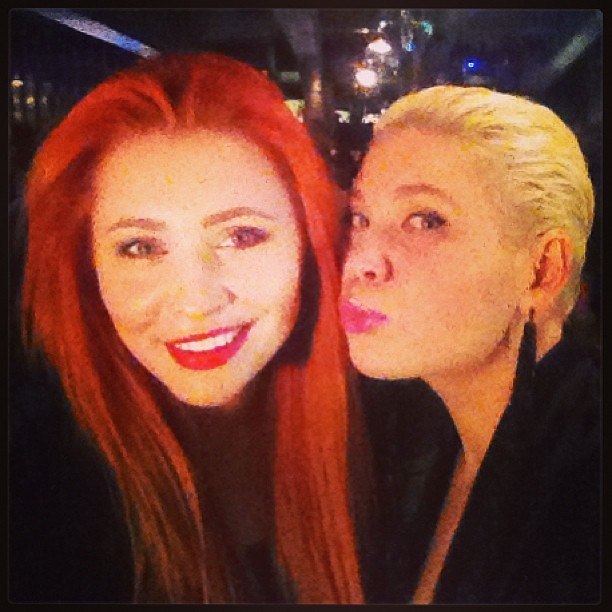    (Tina Kuznetsova Photo)  ,   2,    /  - 64
