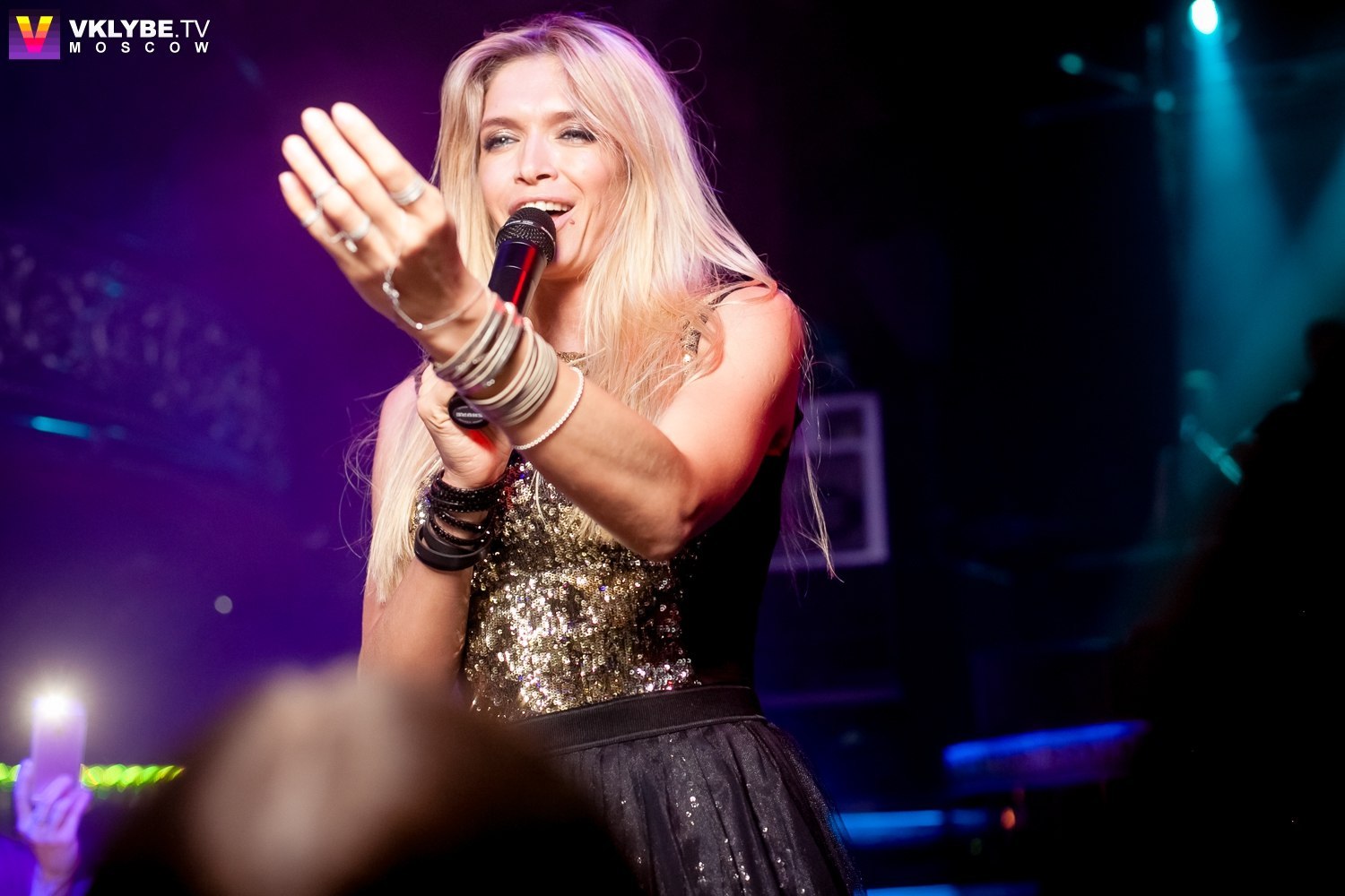    (Vera Brejneva Photo)   ,      /  - 198