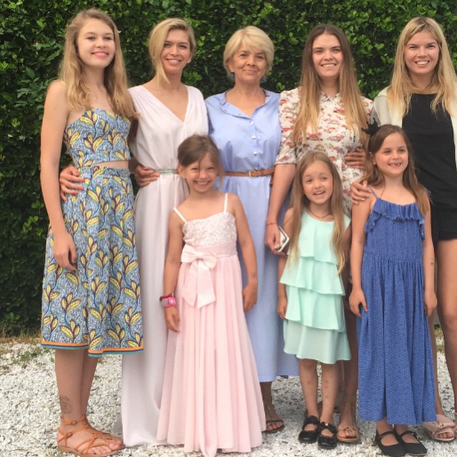    (Vera Brejneva Photo)   ,      /  - 211