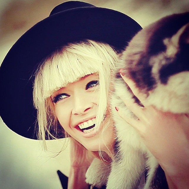    (Vera Brejneva Photo)   ,      /  - 260