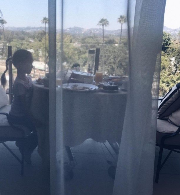    (Victoriya Bonya Photo)    , , ,     /  - 282