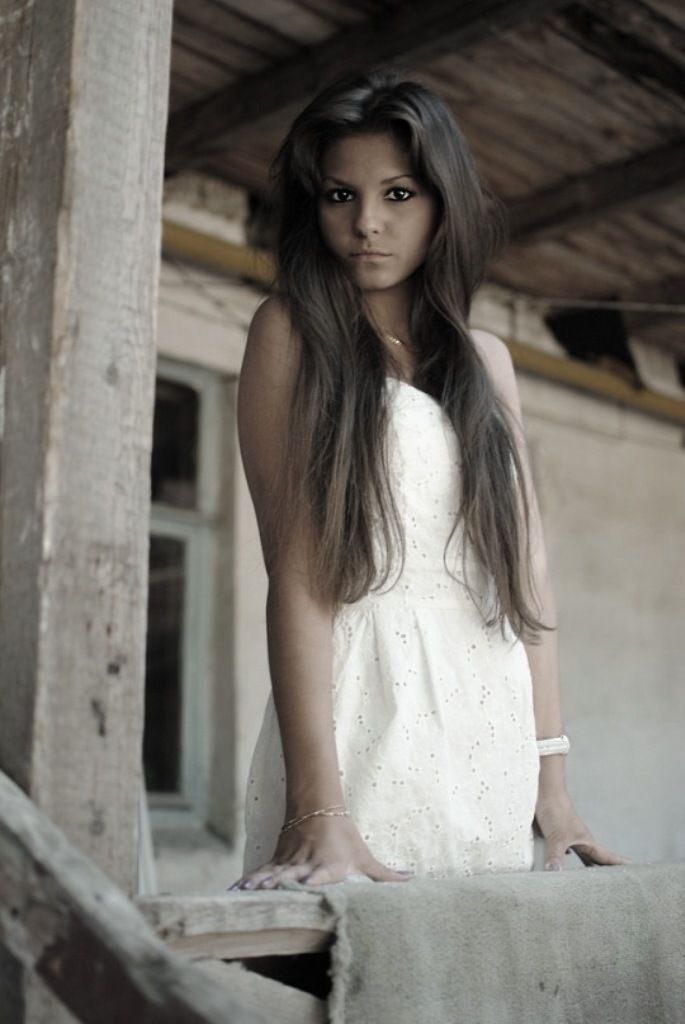    (Viktoriya Loskutova Photo)   /  - 52