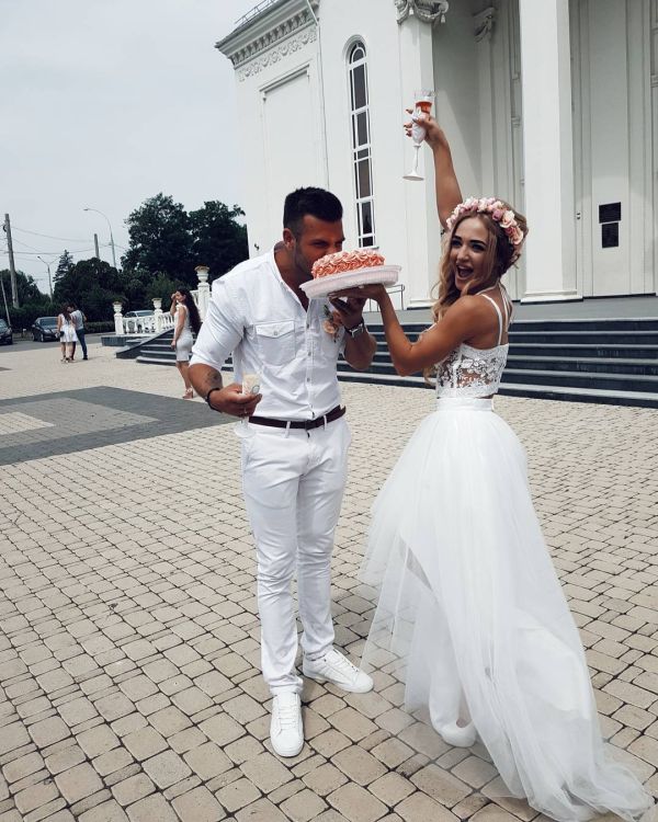   ( )  -   , ,  -2 /  - 105