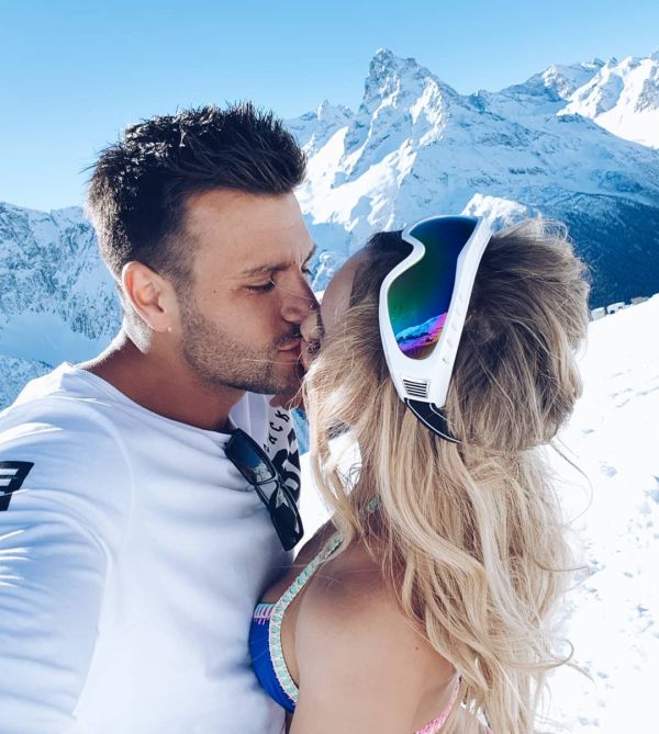   ( )  -   , ,  -2 /  - 139