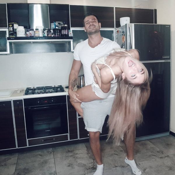   ( )  -   , ,  -2 /  - 160