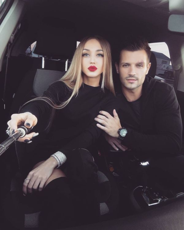   ( )  -   , ,  -2 /  - 197