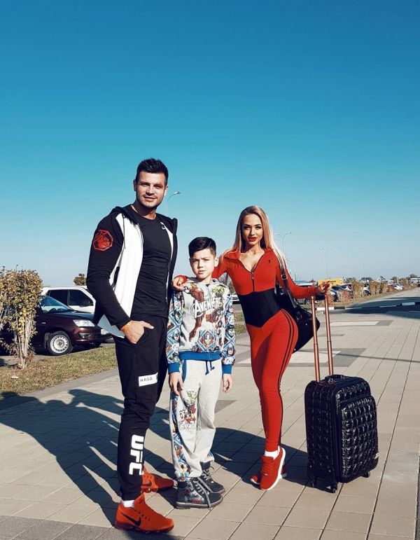   ( )  -   , ,  -2 /  - 208