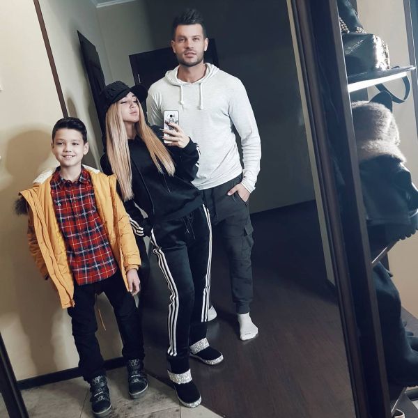   ( )  -   , ,  -2 /  - 211