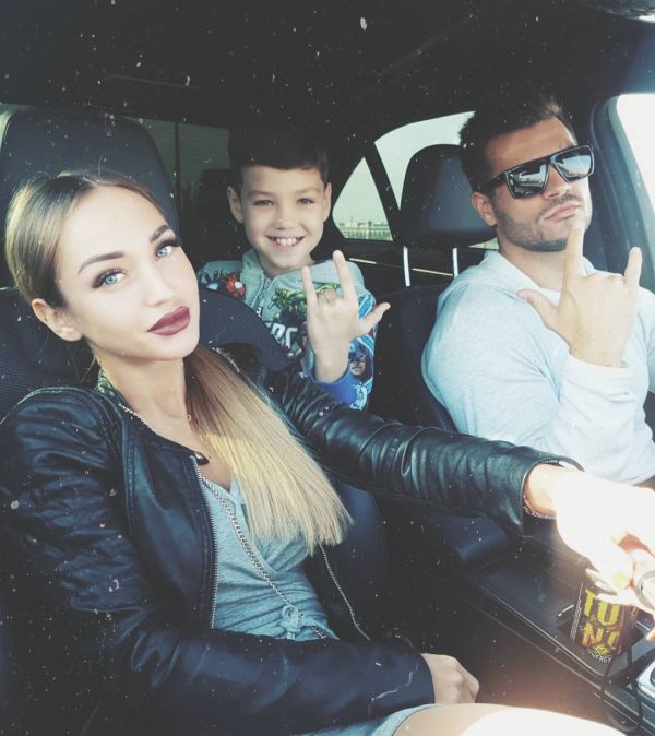   ( )  -   , ,  -2 /  - 214