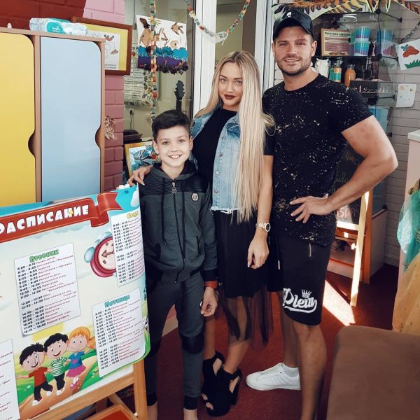   ( )  -   , ,  -2 /  - 250