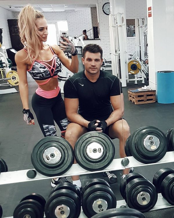   ( )  -   , ,  -2 /  - 253