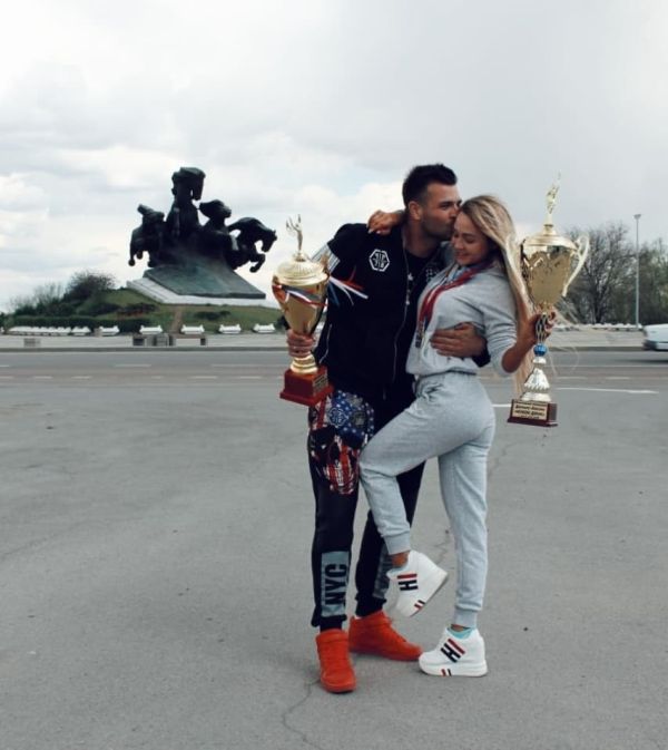   ( )  -   , ,  -2 /  - 282