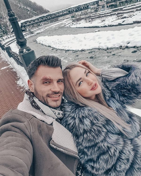   ( )  -   , ,  -2 /  - 352