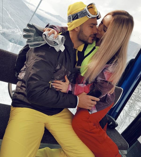   ( )  -   , ,  -2 /  - 354