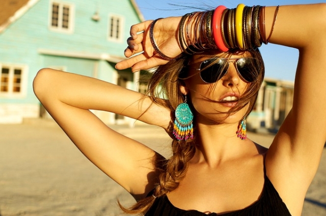 Alessandra Ambrosio Photo (  )   /  - 189