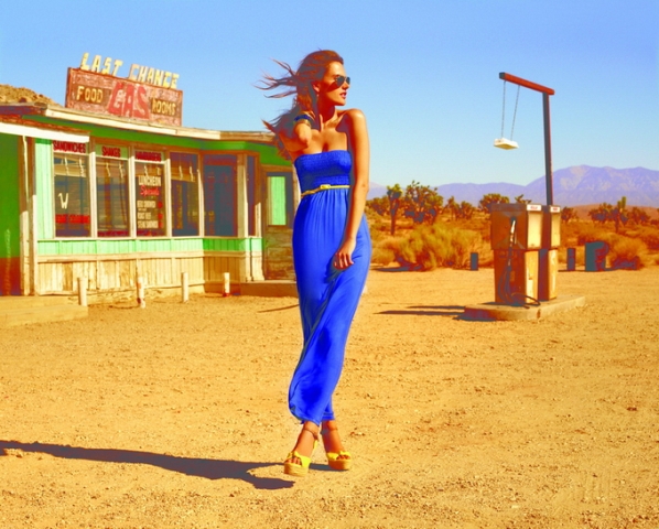 Alessandra Ambrosio Photo (  )   /  - 191