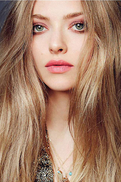 Amanda Seyfried Photo (  ) ,  /  - 9